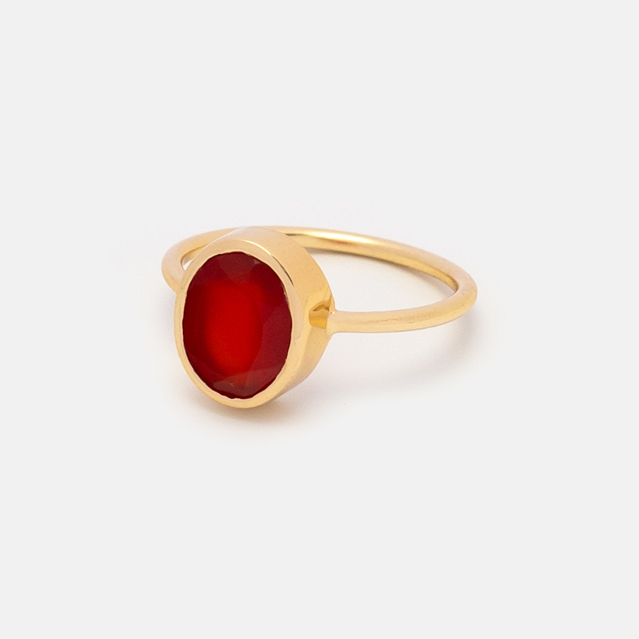 Ring Aline Oval Red Onyx - Fleurs des Prés Jewelry