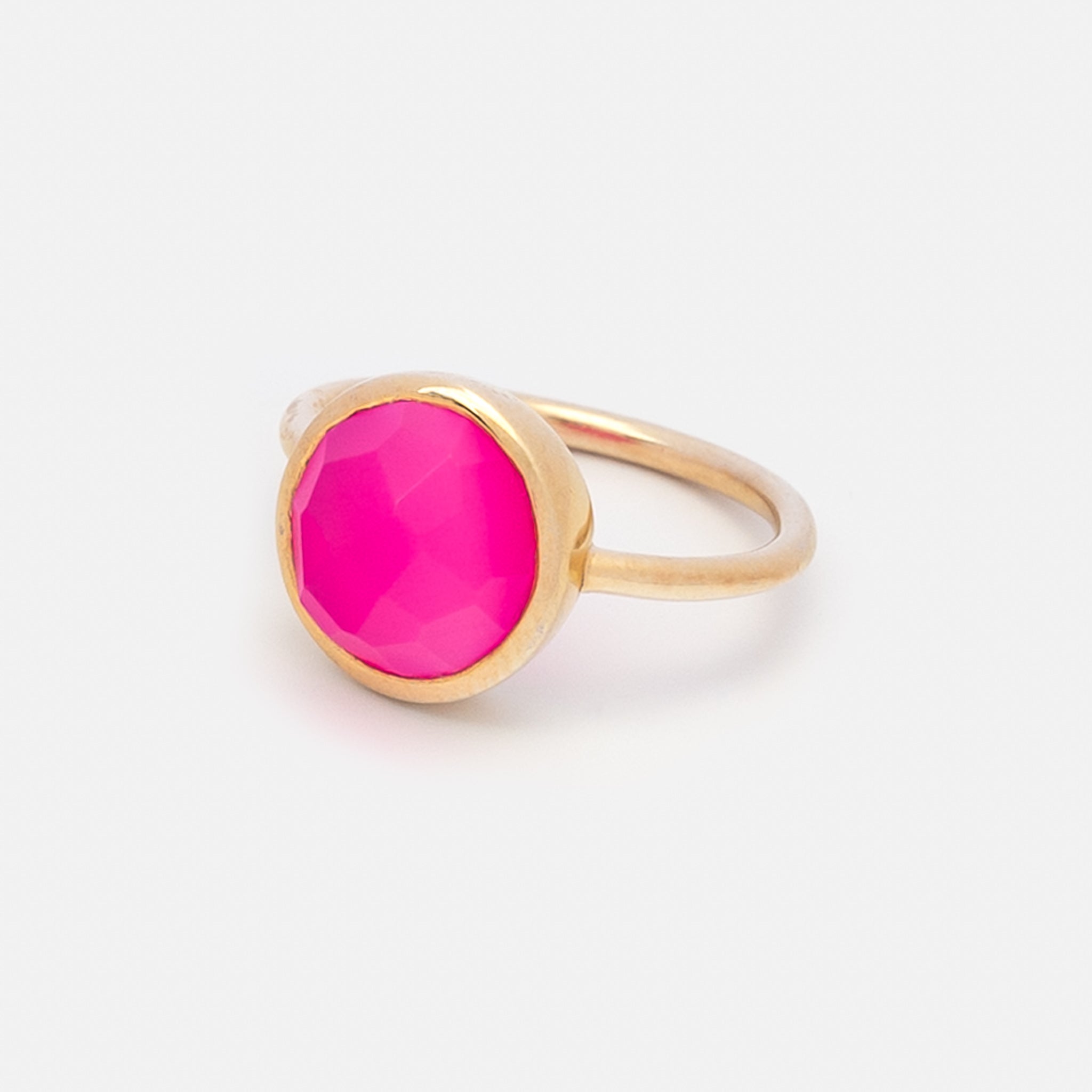 Ring Coco Hot Pink Chalcedon - Fleurs des Prés Jewelry